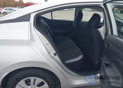 2025 Nissan Versa 1.6 S z USA, uszkodzony, nr VIN 3N1CN8DV7SL855662